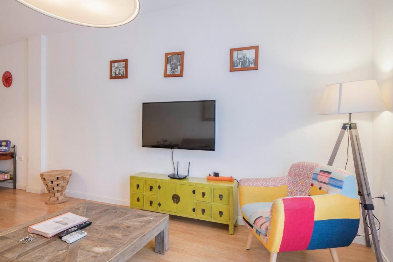 Urbanchicmalaga 3 Bedroom Spacious Quiet Historic Malaga Apt Exterior foto