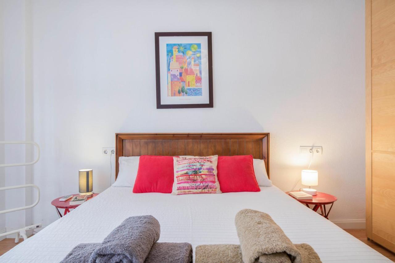 Urbanchicmalaga 3 Bedroom Spacious Quiet Historic Malaga Apt Exterior foto